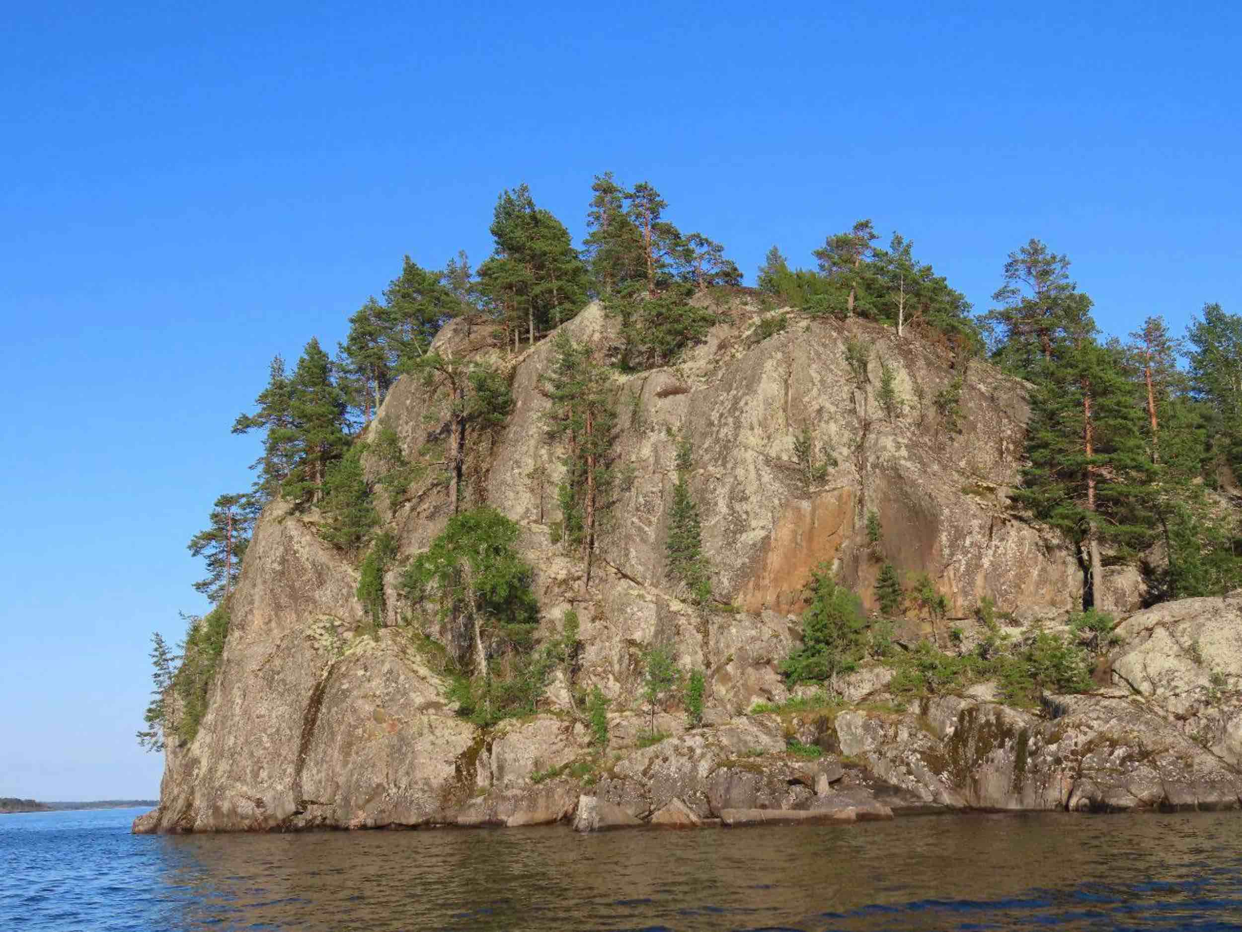Горный парк Рускеала и ладожские шхеры на катере фото