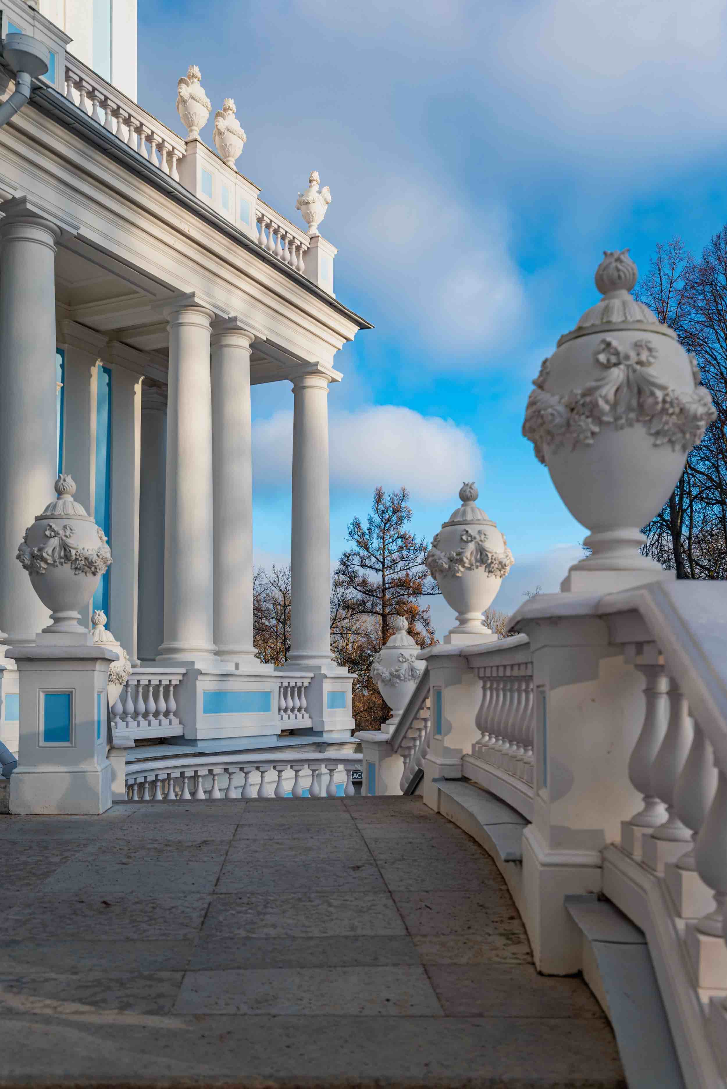 Ораниенбаум 2 дворца (Б.Меншиковский + Катальная Горка) фото