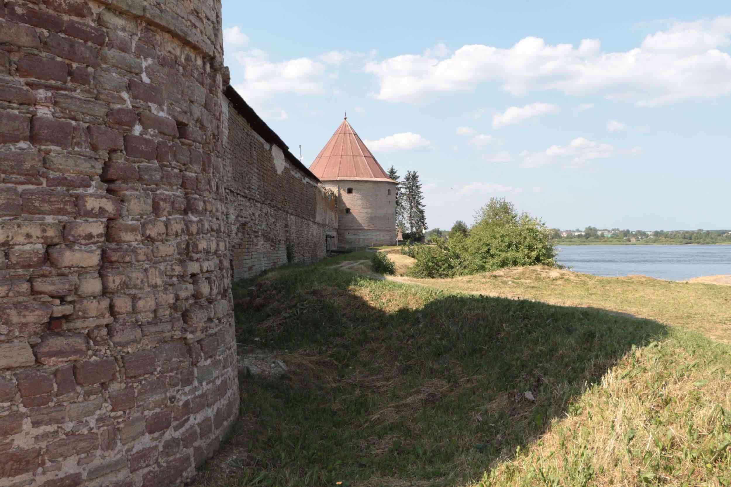 Экскурсия в крепость Орешек фото