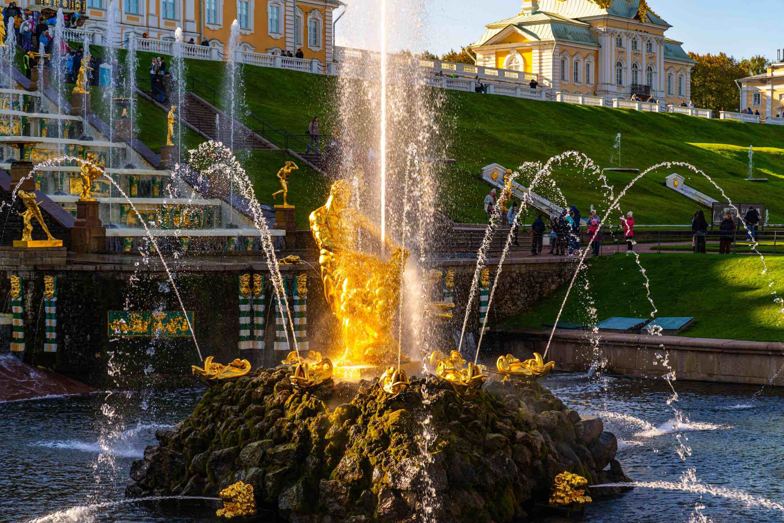 Петергоф (Фонтаны Нижнего парка) фото