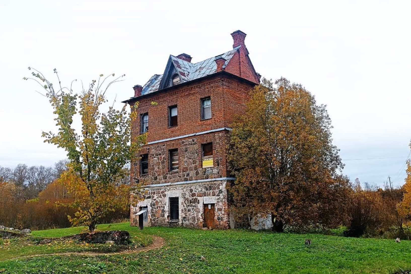 Извара. (Петербург и усадьба Рериха) фото