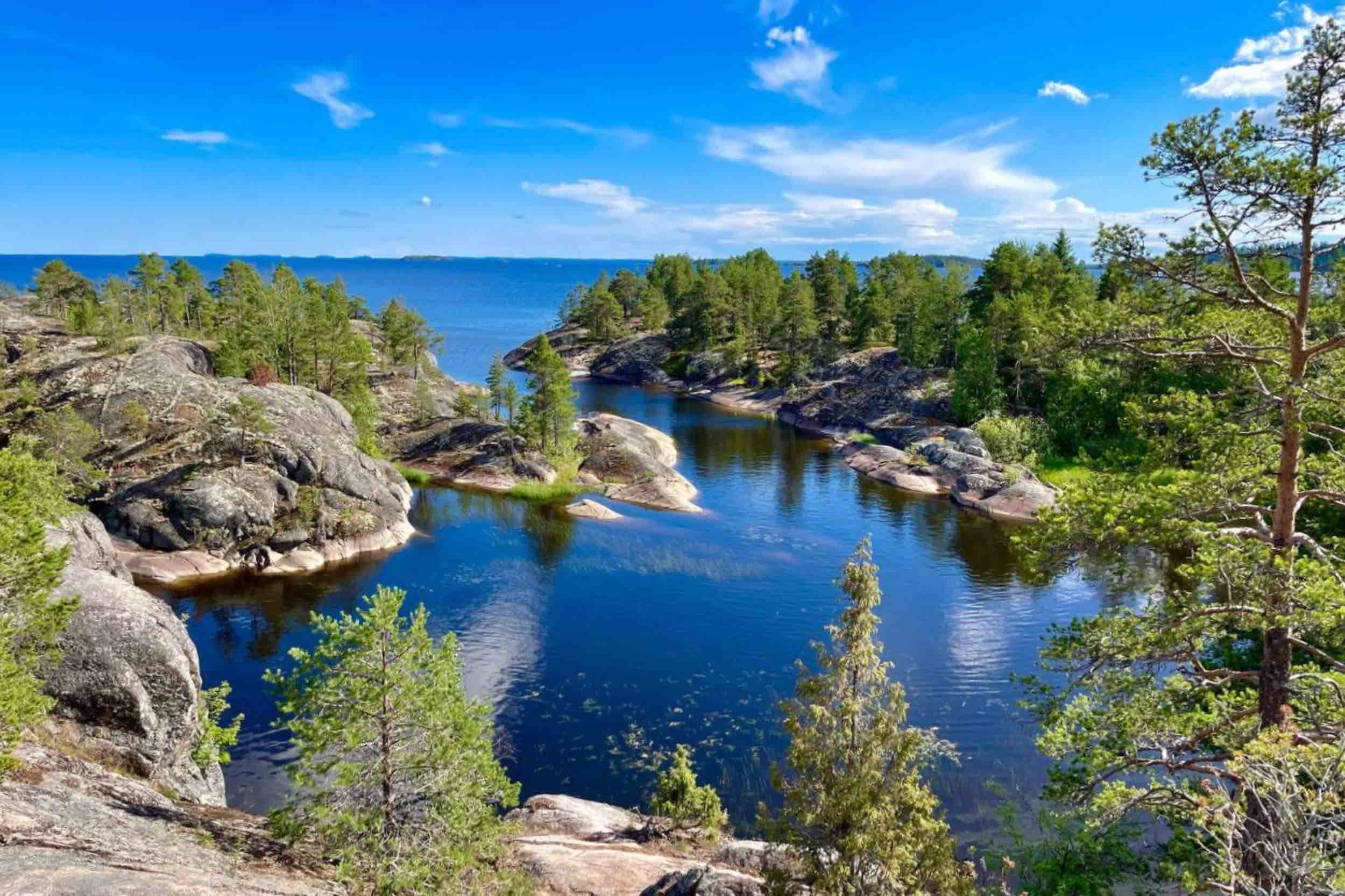Горный парк Рускеала и ладожские шхеры на катере фото