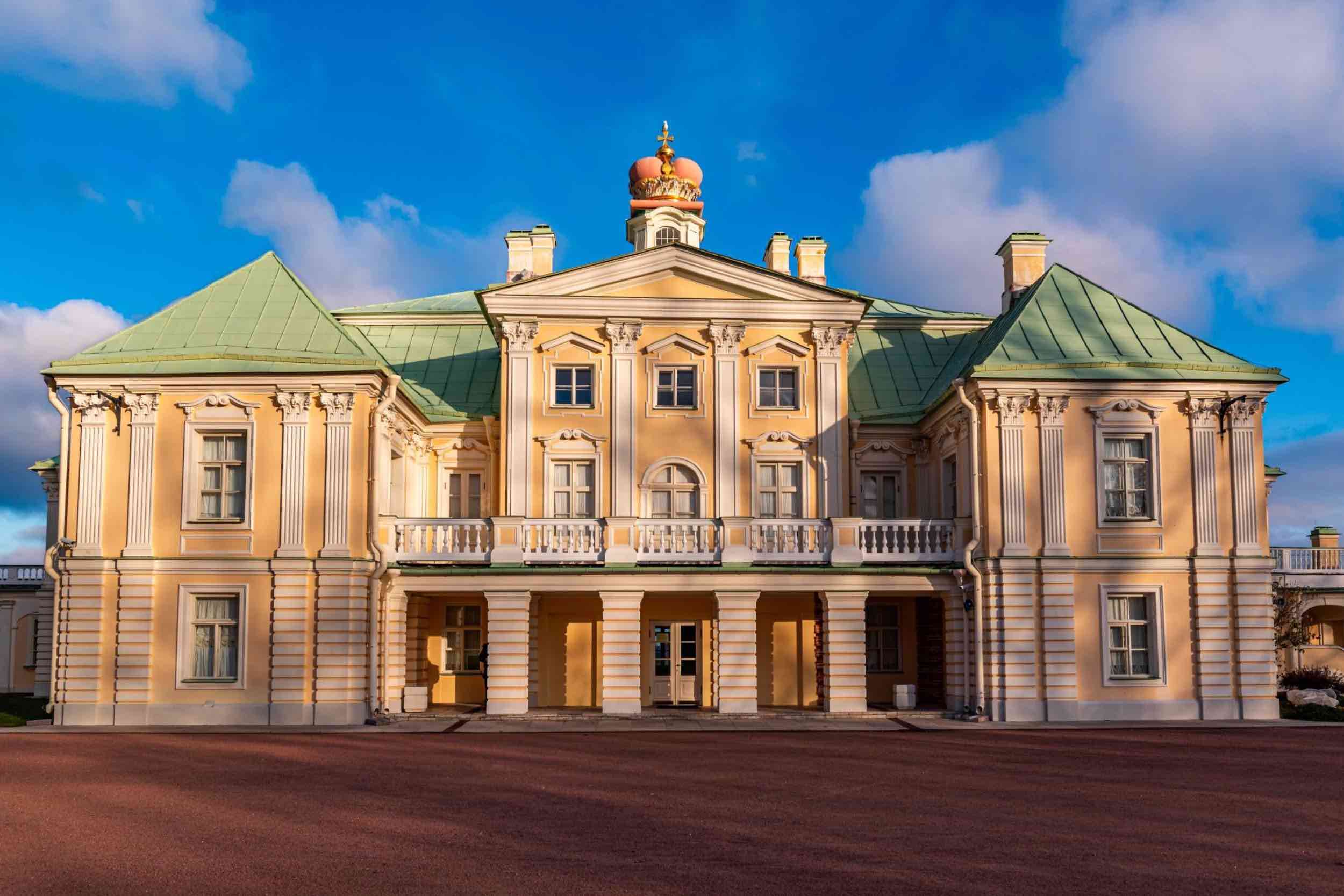 Ораниенбаум с посещением Б.Меншиковского дворца фото