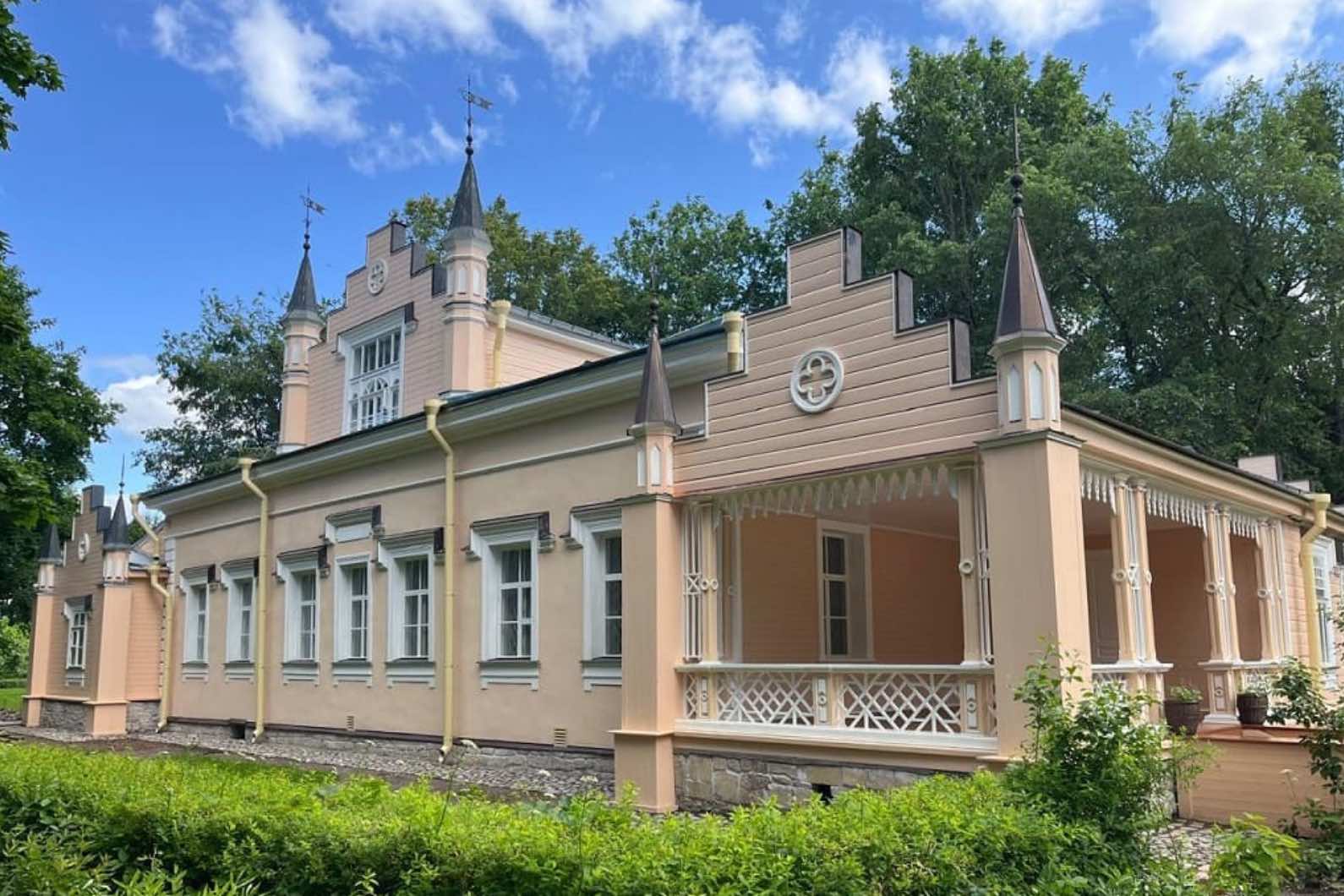 Извара. (Петербург и усадьба Рериха) фото