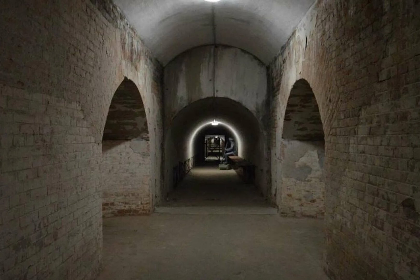 В Беларусь (Минск - Брест - Беловежская пуща - Каменец - Кобрин - Хатынь) фото